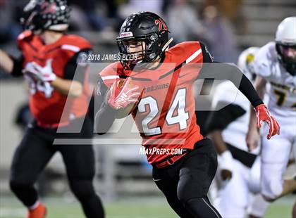 Thumbnail 3 in West vs. Little River Academy (UIL 3A-1 Region III  Bi-District Final) photogallery.