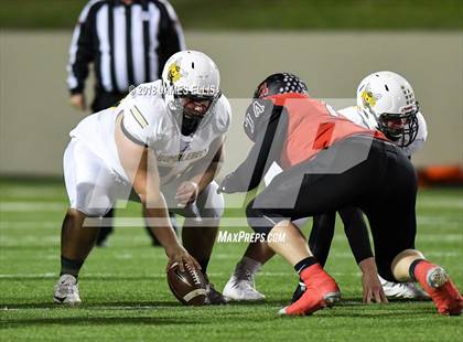 Thumbnail 3 in West vs. Little River Academy (UIL 3A-1 Region III  Bi-District Final) photogallery.