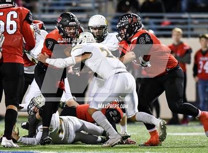 Thumbnail 3 in West vs. Little River Academy (UIL 3A-1 Region III  Bi-District Final) photogallery.