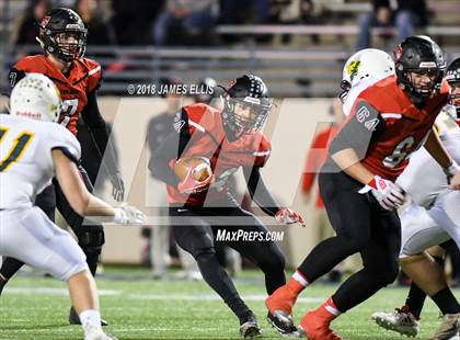 Thumbnail 1 in West vs. Little River Academy (UIL 3A-1 Region III  Bi-District Final) photogallery.