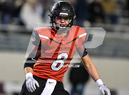 Thumbnail 1 in West vs. Little River Academy (UIL 3A-1 Region III  Bi-District Final) photogallery.