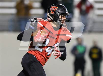 Thumbnail 2 in West vs. Little River Academy (UIL 3A-1 Region III  Bi-District Final) photogallery.