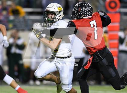 Thumbnail 3 in West vs. Little River Academy (UIL 3A-1 Region III  Bi-District Final) photogallery.