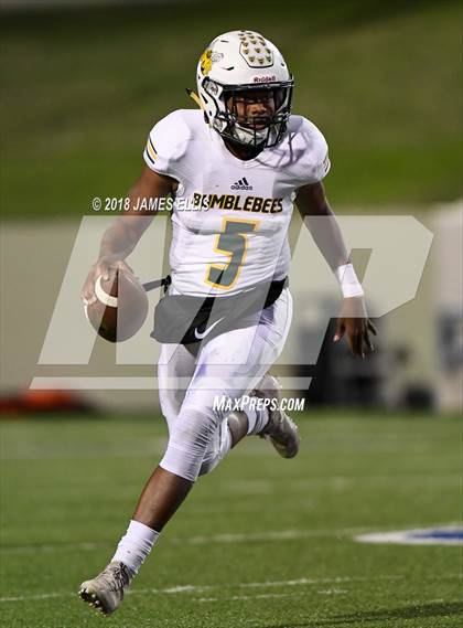 Thumbnail 1 in West vs. Little River Academy (UIL 3A-1 Region III  Bi-District Final) photogallery.