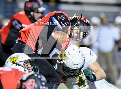 Thumbnail 3 in West vs. Little River Academy (UIL 3A-1 Region III  Bi-District Final) photogallery.
