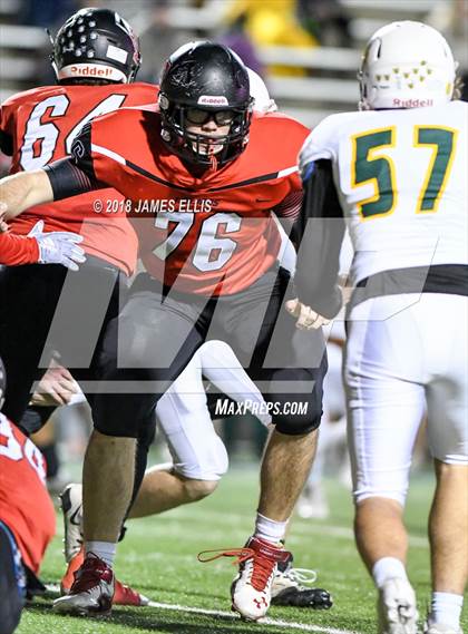 Thumbnail 1 in West vs. Little River Academy (UIL 3A-1 Region III  Bi-District Final) photogallery.