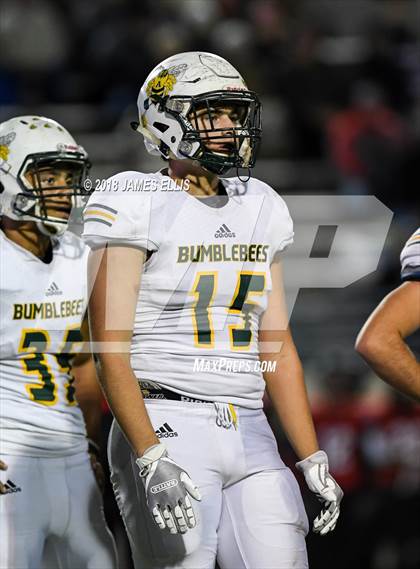 Thumbnail 1 in West vs. Little River Academy (UIL 3A-1 Region III  Bi-District Final) photogallery.