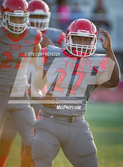 Thumbnail 2 in Imhotep Charter @ DeMatha photogallery.