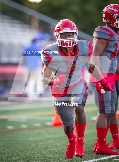 Thumbnail 3 in Imhotep Charter @ DeMatha photogallery.