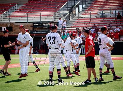 Thumbnail 1 in Shallowater vs Littlefield (UIL 3A Regional Final) photogallery.