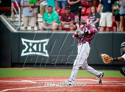 Thumbnail 1 in Shallowater vs Littlefield (UIL 3A Regional Final) photogallery.