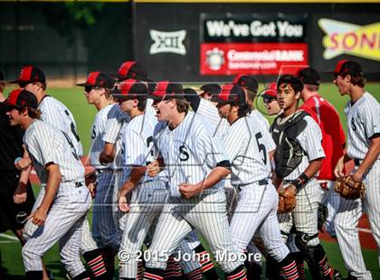 Thumbnail 1 in Shallowater vs Littlefield (UIL 3A Regional Final) photogallery.