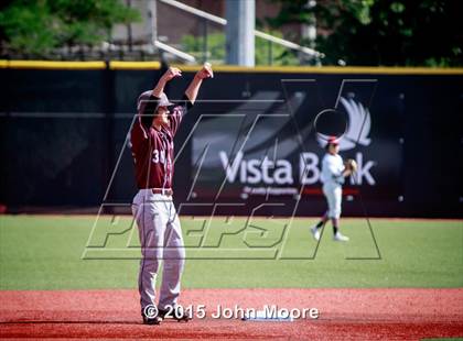 Thumbnail 2 in Shallowater vs Littlefield (UIL 3A Regional Final) photogallery.