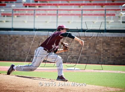 Thumbnail 2 in Shallowater vs Littlefield (UIL 3A Regional Final) photogallery.