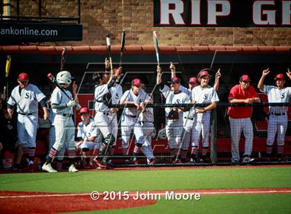 Thumbnail 1 in Shallowater vs Littlefield (UIL 3A Regional Final) photogallery.