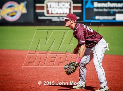 Thumbnail 1 in Shallowater vs Littlefield (UIL 3A Regional Final) photogallery.