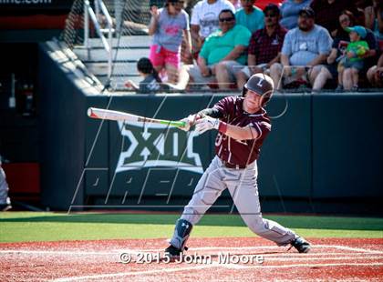 Thumbnail 1 in Shallowater vs Littlefield (UIL 3A Regional Final) photogallery.