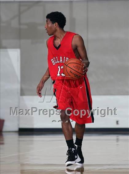 Thumbnail 3 in Manvel vs. Bellaire (McDonald's Texas Invitational)  photogallery.