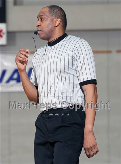 Thumbnail 3 in Manvel vs. Bellaire (McDonald's Texas Invitational)  photogallery.