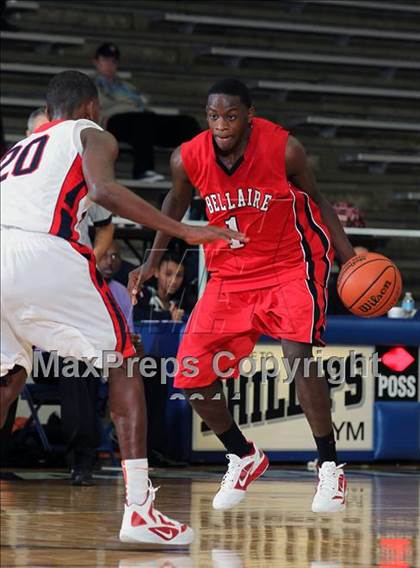 Thumbnail 3 in Manvel vs. Bellaire (McDonald's Texas Invitational)  photogallery.