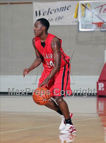 Thumbnail 2 in Manvel vs. Bellaire (McDonald's Texas Invitational)  photogallery.