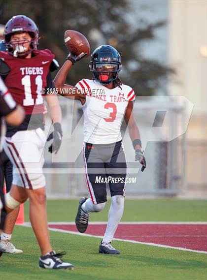 Thumbnail 1 in FR: Lake Travis @ Dripping Springs (Freshman White) photogallery.