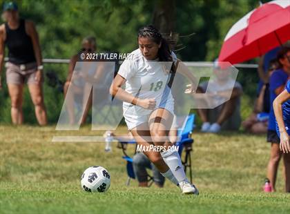 Thumbnail 3 in Indianapolis Bishop Chatard vs. Lawrence North (Plainfield Invite Game #1) photogallery.