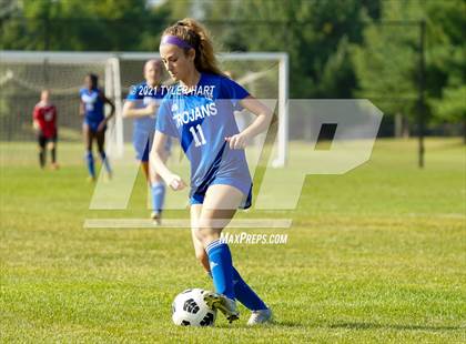 Thumbnail 2 in Indianapolis Bishop Chatard vs. Lawrence North (Plainfield Invite Game #1) photogallery.