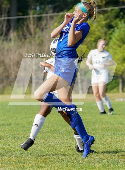 Thumbnail 3 in Indianapolis Bishop Chatard vs. Lawrence North (Plainfield Invite Game #1) photogallery.