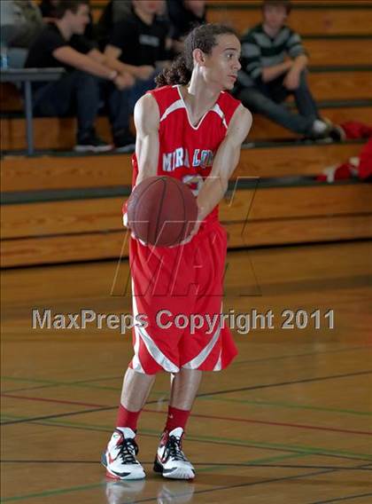 Thumbnail 1 in Roseville vs. Mira Loma (Mesa Verde Tournament) photogallery.