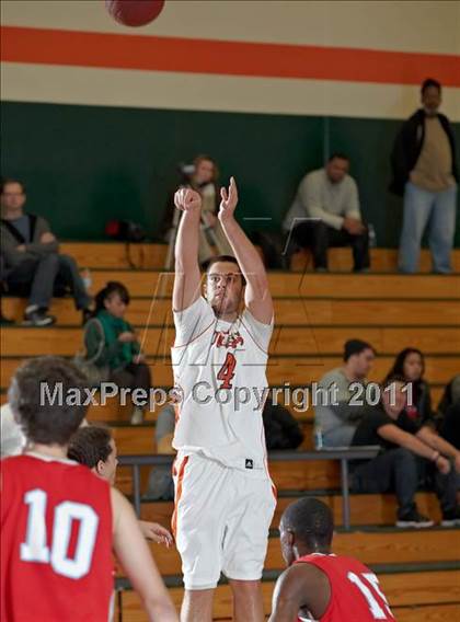 Thumbnail 1 in Roseville vs. Mira Loma (Mesa Verde Tournament) photogallery.