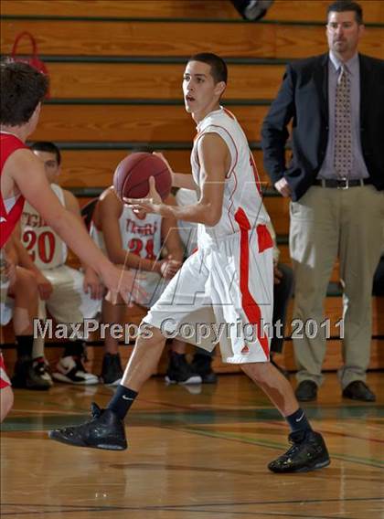 Thumbnail 3 in Roseville vs. Mira Loma (Mesa Verde Tournament) photogallery.