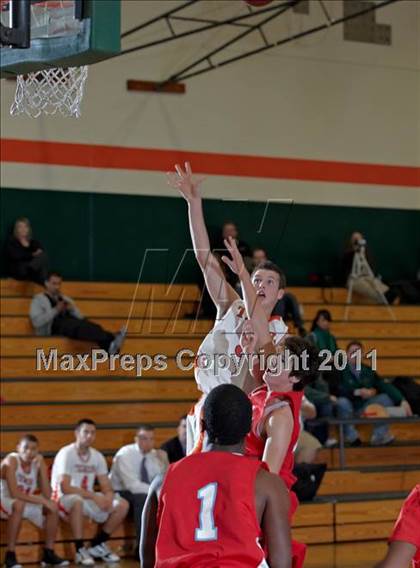Thumbnail 2 in Roseville vs. Mira Loma (Mesa Verde Tournament) photogallery.