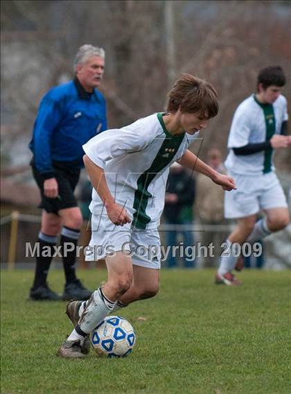 Thumbnail 2 in Hamilton vs. Chazy (NYSPHSAA Class D Semifinal) photogallery.