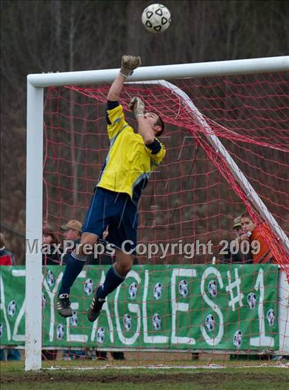 Thumbnail 3 in Hamilton vs. Chazy (NYSPHSAA Class D Semifinal) photogallery.