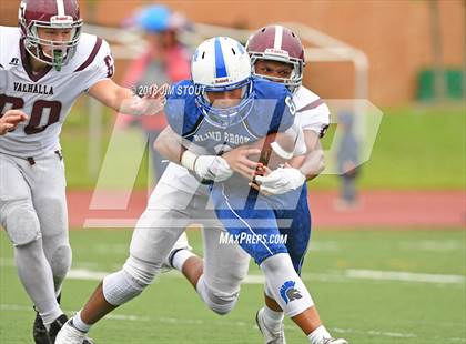 Thumbnail 2 in Valhalla @ Blind Brook photogallery.