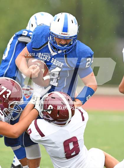 Thumbnail 1 in Valhalla @ Blind Brook photogallery.