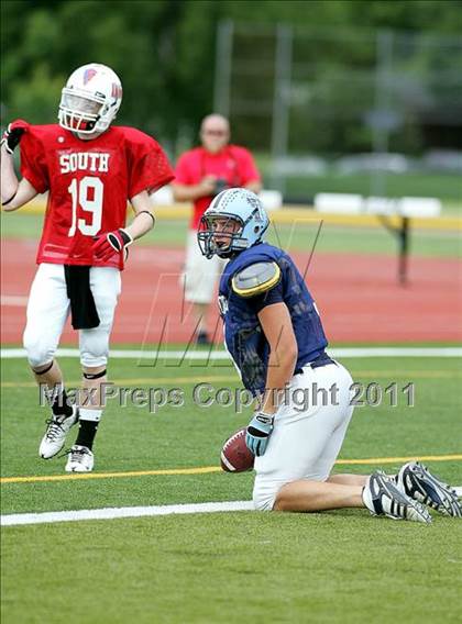 Thumbnail 2 in 22nd Annual West Central Illinois All-Star Game  photogallery.