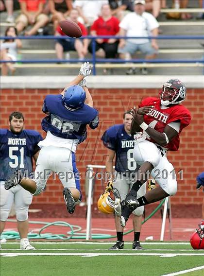 Thumbnail 1 in 22nd Annual West Central Illinois All-Star Game  photogallery.