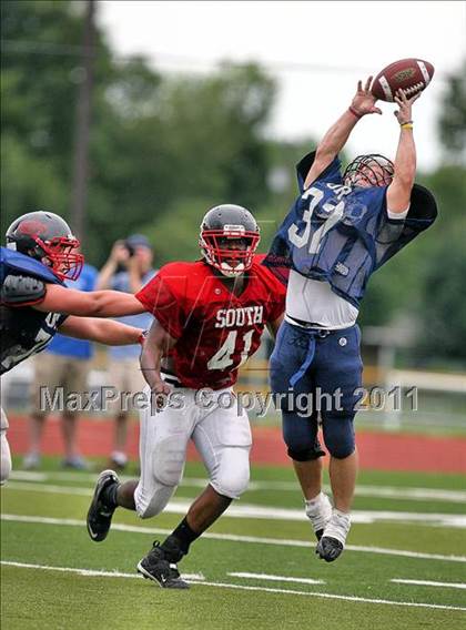 Thumbnail 1 in 22nd Annual West Central Illinois All-Star Game  photogallery.