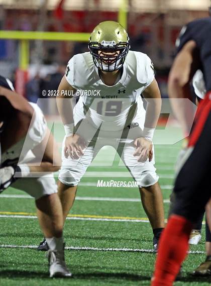 Thumbnail 1 in Aliquippa vs. Bishop McDevitt (PIAA 4A Championship) photogallery.