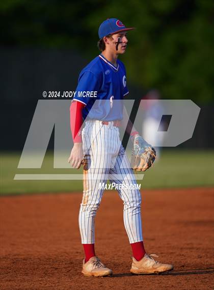 Thumbnail 3 in Grenada vs Center Hill (MHSAA 6A Round 2) photogallery.