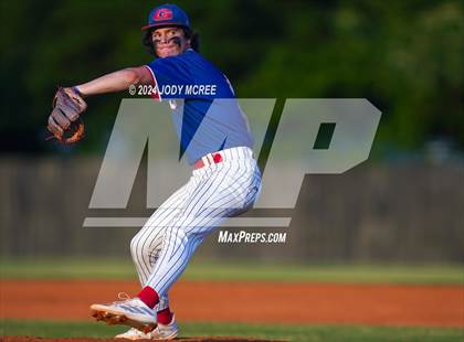 Thumbnail 2 in Grenada vs Center Hill (MHSAA 6A Round 2) photogallery.