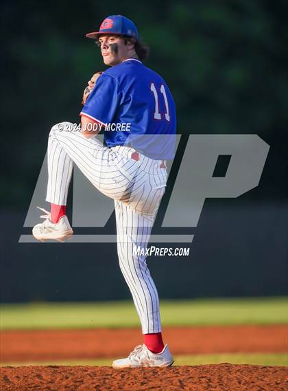 Thumbnail 1 in Grenada vs Center Hill (MHSAA 6A Round 2) photogallery.