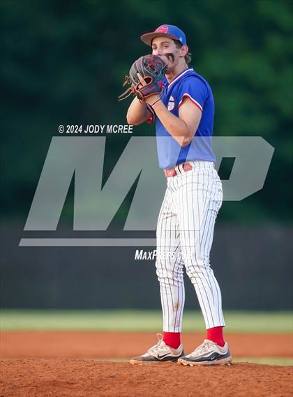 Thumbnail 2 in Grenada vs Center Hill (MHSAA 6A Round 2) photogallery.