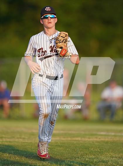 Thumbnail 2 in Grenada vs Center Hill (MHSAA 6A Round 2) photogallery.