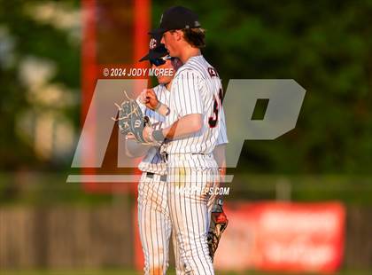 Thumbnail 2 in Grenada vs Center Hill (MHSAA 6A Round 2) photogallery.