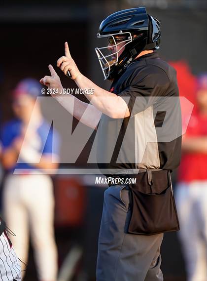 Thumbnail 3 in Grenada vs Center Hill (MHSAA 6A Round 2) photogallery.