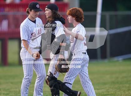 Thumbnail 3 in Grenada vs Center Hill (MHSAA 6A Round 2) photogallery.