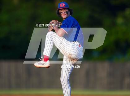 Thumbnail 1 in Grenada vs Center Hill (MHSAA 6A Round 2) photogallery.
